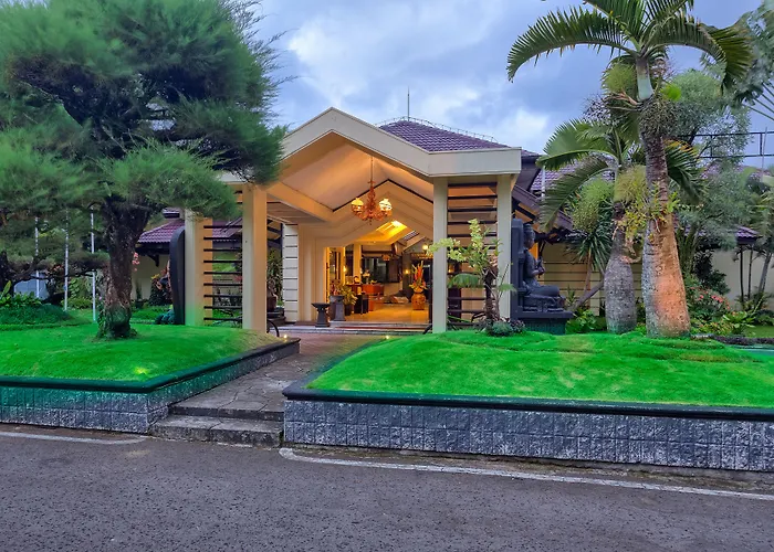 Hotel Montana Dua Malang